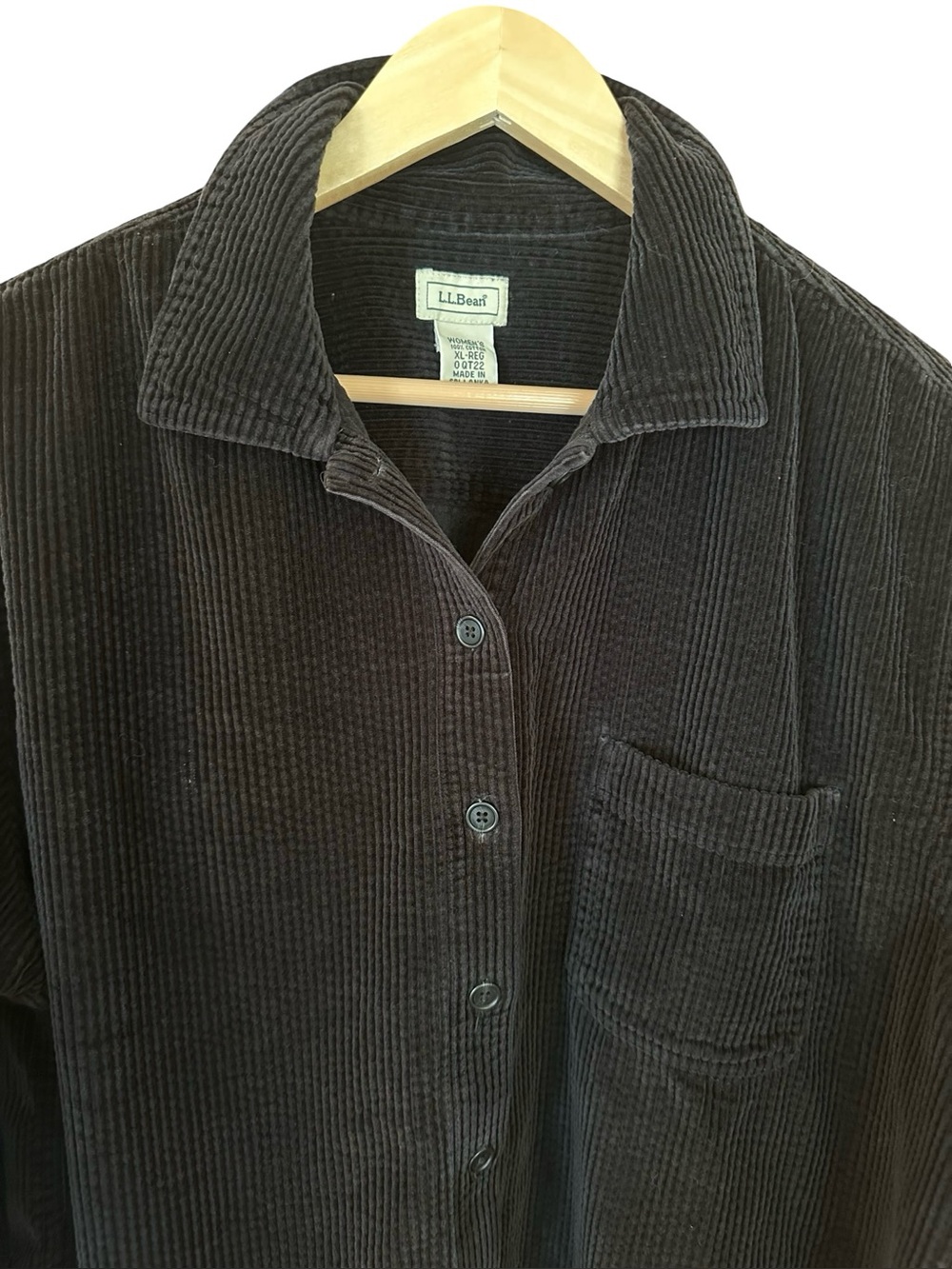 LL Bean Women's Black Corduroy Button Down Shirt Jacket Shacket Sz XL - Picture 3 of 5